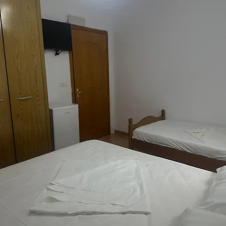 Guest house Bujtina Polimen Permet
