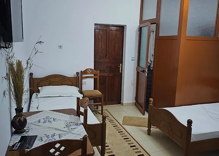 Bujtina Polimen Permet